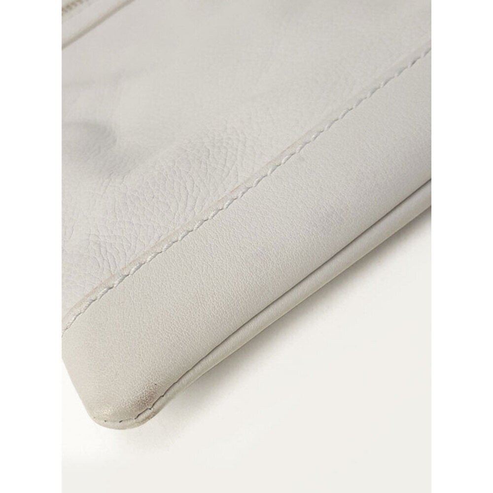 Balenciaga Classic Clip Clutch Bag - Picture 6 of 9